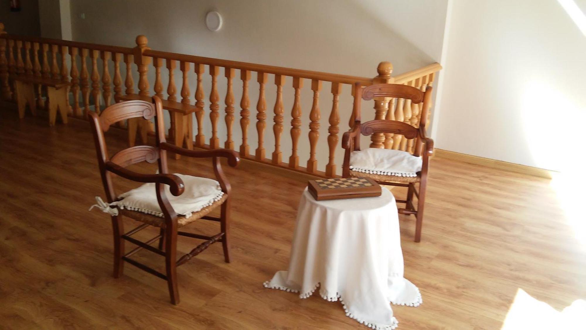 Alma Del Camino - Rooms & Albergue Sarria Exterior photo