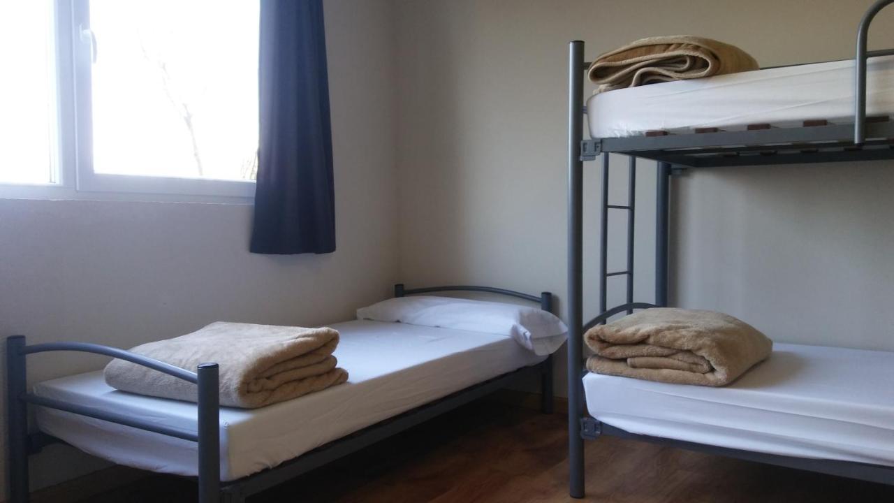 Alma Del Camino - Rooms & Albergue Sarria Exterior photo